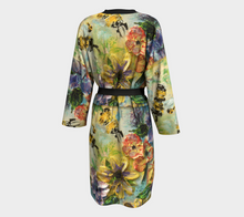 Load image into Gallery viewer, Blossom Buzz Peignoir